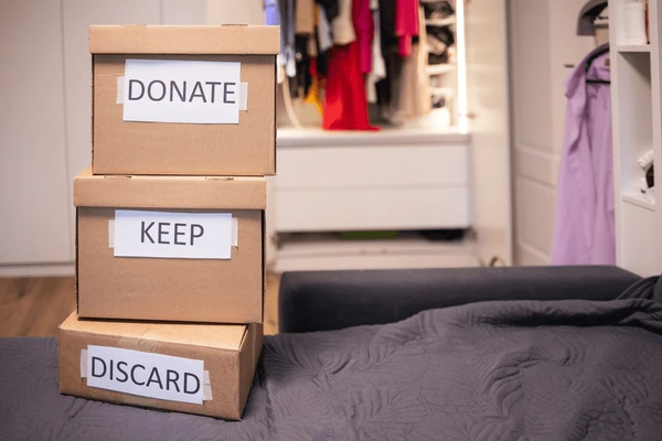 The Importance of Decluttering: Elevate Your Home’s Appeal and Value